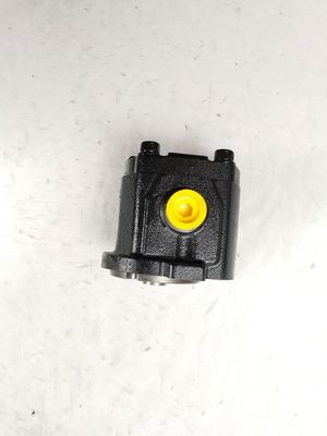 AP2D18LV Gear Pump  / Dump Truck Bulldozer Pump Flow rate Max  1060lpm  11KW Oil Pump black