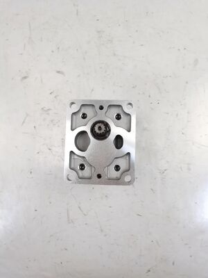 705-12-34110-SAR2-50H (1) Hydraulic Gear Pump Cast Iron Cover for Agricultural Machinery Hydraulic Parts