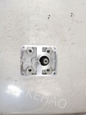 Hydraulic Gear Pump Gear Pumps for Heavy Machines Steering and Power Device Oil Pump Part Number 704-56-11101 Aluminium Alloy