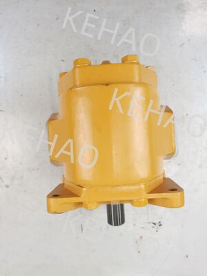 07446-66200  D15 17441-67502  D65  07443-67503 D85 Bulldozer Pump / Cast Iron Hydraulic Gear Pumps Silver Yellow Color Rate of Flow 200