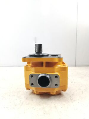 Customize SHANTUI Pump 07440-72203 Japan Komatsu Industrial Grade Gear Oil Pump Cast Iron Aluminum alloy  for OEM ODM One year warranty