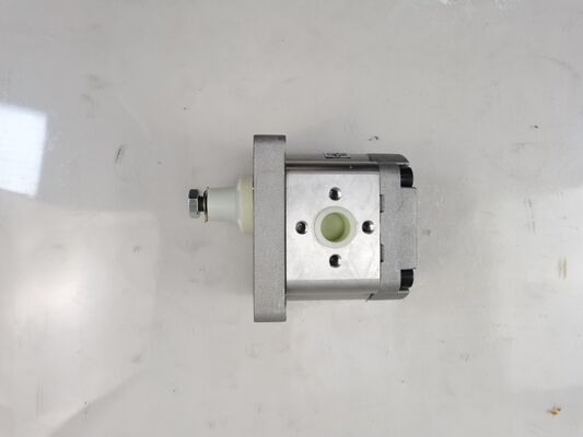 Hydraulic Gear Pump Hydraulic Parts 1016L-190 Cast Iron  Aluminum alloy Materials Oil Gear Pump Steering device Replacement Spare Parts Factory Supply