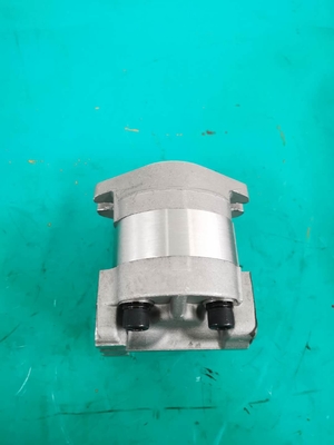 SAL20 10T 705-11-26010 Komatsu Gear Pump For Excavators  PW150