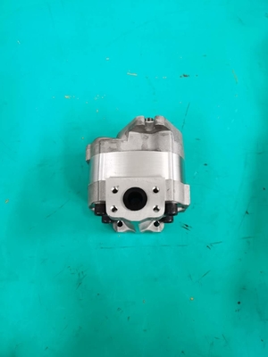705-12-28010  SAR25 Komatsu Pump Assy GD300A GD605A GD655A GS360  weight:4.58kgs