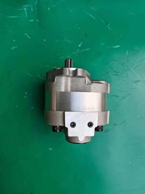 705-22-26260 Pump Assembly Komatsu Parts Bulldozers D41E D41P