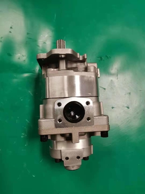 705-52-31070 Komatsu Gear Pump SAR80-8 H  PC750 PC750SE PC800 PC800SE