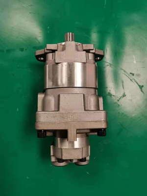 705-52-31070 Komatsu Gear Pump SAR80-8 H  PC750 PC750SE PC800 PC800SE