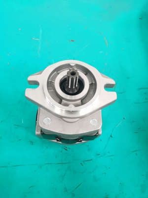SGP1-F25-ALΦ9  Gear Pump 23A-60-11102 GD511A