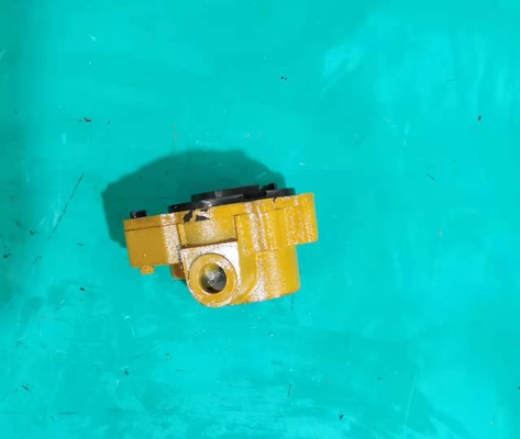 113-15-00270 PUMP ASS'Y KOMATSU Parts D21A D21P D21PL D21Q, D21S D31A D31E D31P D31PL D31Q D31S