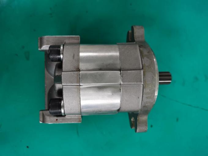 Pompa idraulica 705-73-29010 per Komatsu WA100-1